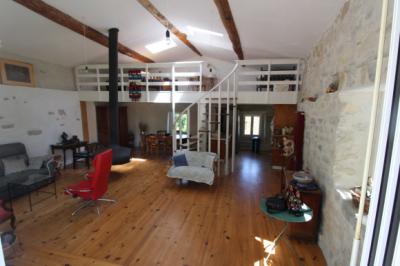 A Superb Upper Valley Countryside Location