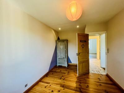 Town House With Garden, You are Sure to Fall in Love