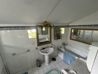 Former Stable Converted Into A Loft With Adjoining Garden