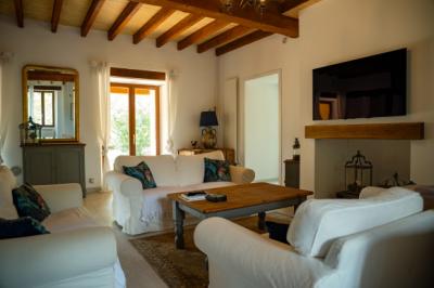 Exceptional Wine Estate On 36 Hectares