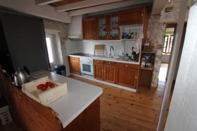 A Superb Upper Valley Countryside Location