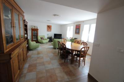 Completely Renovated Village House, Large Terrace And Roof Terrace