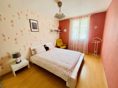 Beautiful House With Outbuildings in an Acre of Gardens