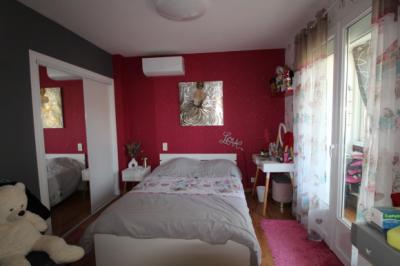 Villa with Land plus Swimming Pool And Outbuilding
