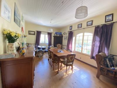 Manor House with Pool in 1.5 Acre Gardens