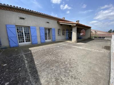 Spacious House With Workshop, Terraces, Garages And Garden