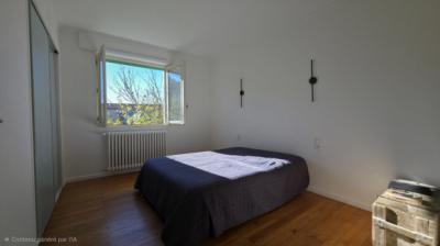 Traditional House, Workshops And Adjoining Garages