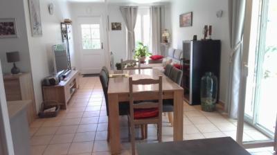 Perfect Single-Story Villa with Garden