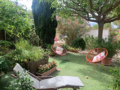 Renovated Character House in A 2.5 Hectare Parkland Gardens