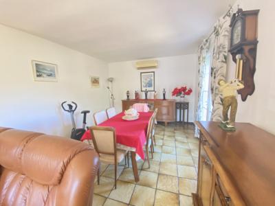 Detached Villa with Open Views