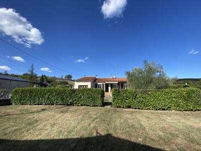 Detached Villa with Open Views