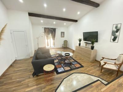 Apartment Building With 4 Apartments