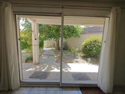 Traditional House in Sought After Sector