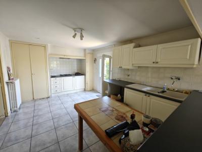 Traditional House in Sought After Sector