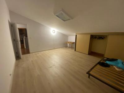 Villa with 4 Bedrooms, Garage, Large Basement