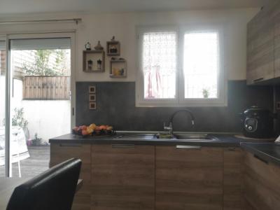 New Town Hhouse With Terrace And Garage