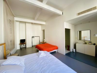 Property With Courtyard and Business Premises
