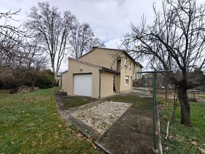 Beautiful Detached Villa with Character
