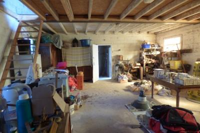 Detached Country House with Outbuilding