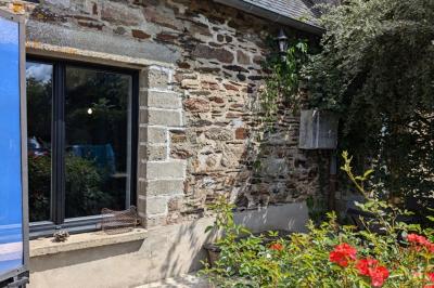 Lovely Rural Cottage and Ideal Holiday Home