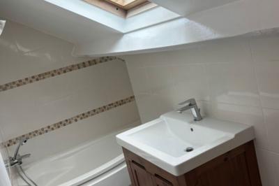 Contemporary Detached House with Landscaped Garden