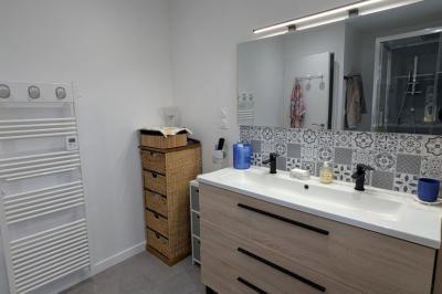 Traditional House with Courtyard Garden