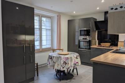 Traditional House with Courtyard Garden