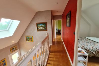 Detached Country House With Lovely Garden