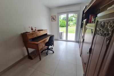 Detached Country House With Lovely Garden