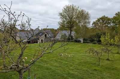 Beautiful Country House with Large Garden