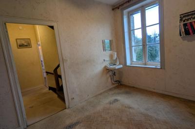 Town House with Garden and Chateau View