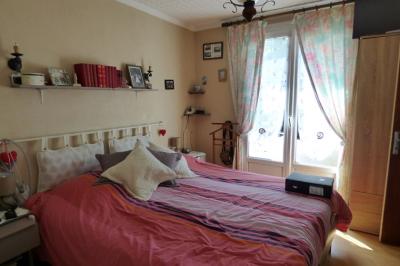 Detached Country House with Outbuilding