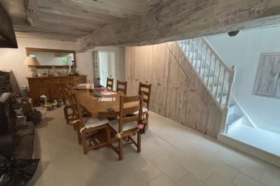 Detached Country House with Outbuilding