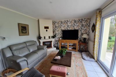 Detached Country House with Lake and Open Views