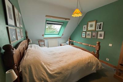 Beautiful Detached House in Landscaped Gardens