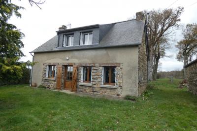 Detached Country House with Outbuildings