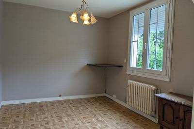 Detached House with Garden