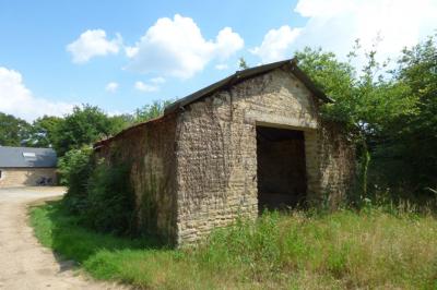 Countryside Barn For Renovation